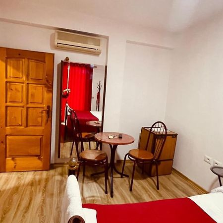 Hotel Drinos Tirana Exterior foto